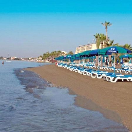 Palm Beach Apartment Вороклини Экстерьер фото