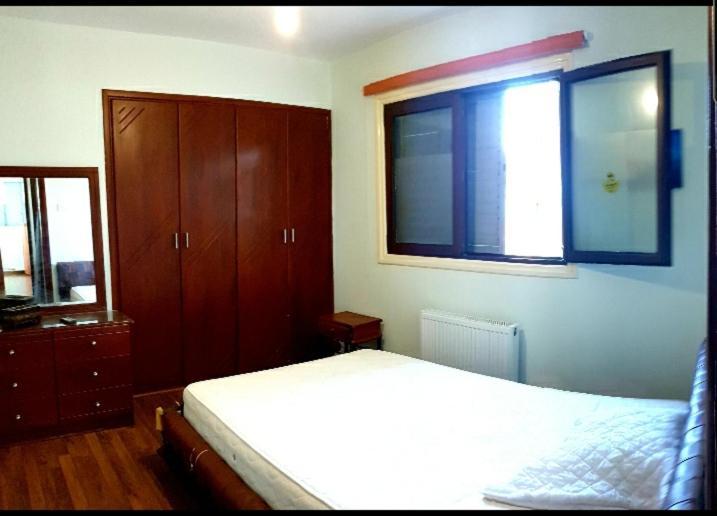 Palm Beach Apartment Вороклини Экстерьер фото